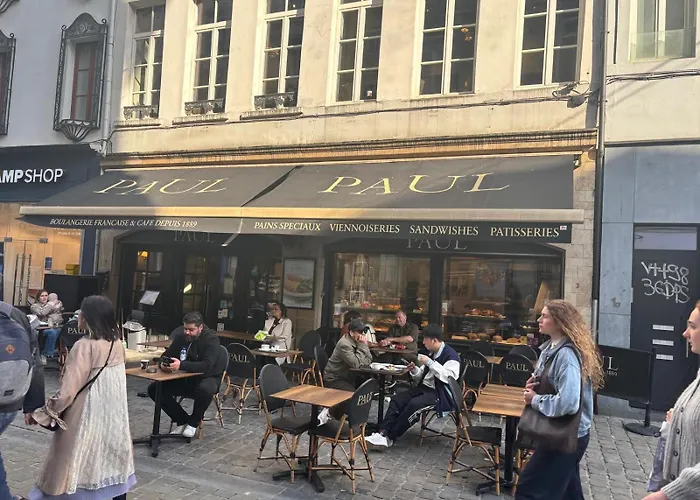 Charming Studio In Central Brussels - Walk Everywhere!